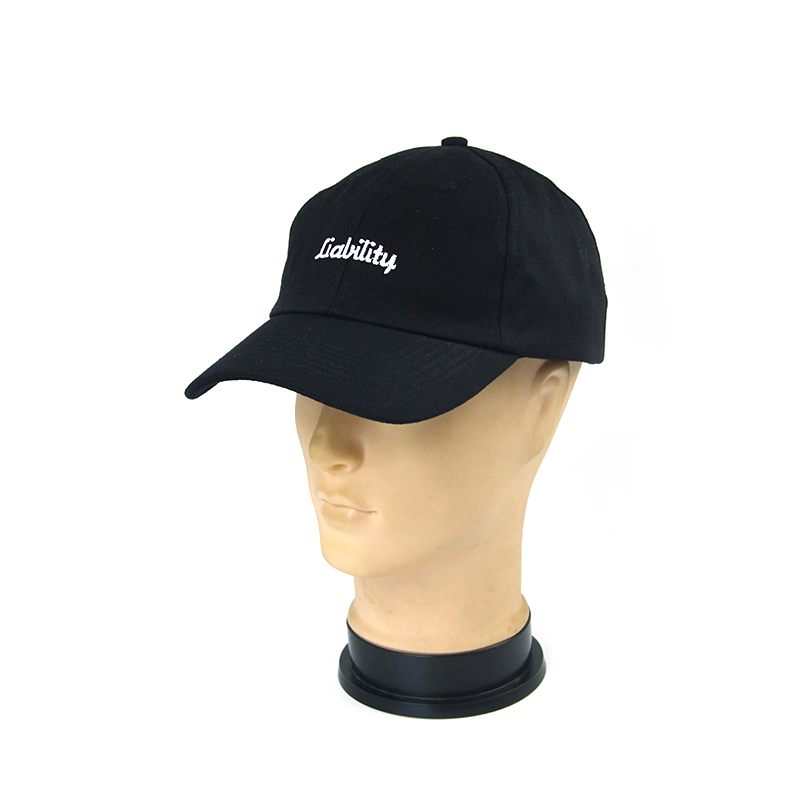 Classic black Baseball Cap with Embroidery (1)